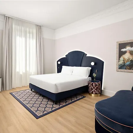 Anglo American Florence, Curio Collection By Hilton 5*