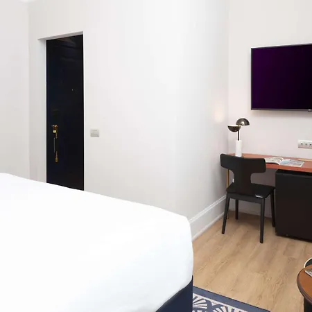 Anglo American Florence, Curio Collection By Hilton 5* Florence