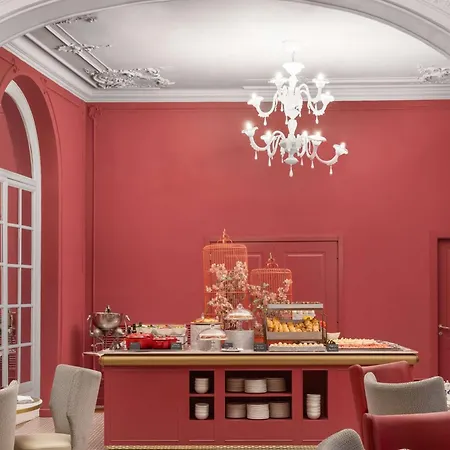 Anglo American Florence, Curio Collection By Hilton 5* Florence