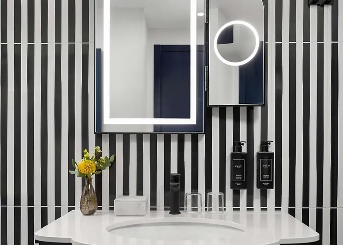 Anglo American Florence, Curio Collection By Hilton
