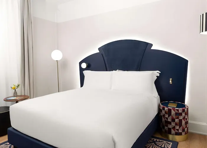 Anglo American Florence, Curio Collection By Hilton 5*