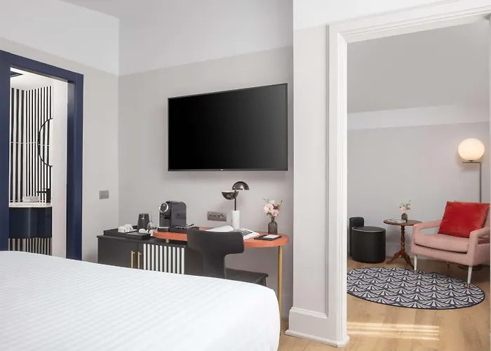 Otel Anglo American Florence, Curio Collection By Hilton Floransa