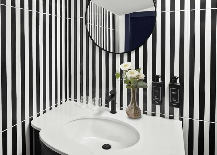 Anglo American Florence, Curio Collection By Hilton 5*